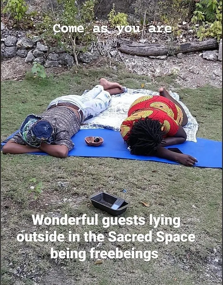 מונטגו ביי The Sacred Space Corenection ג'מייקה